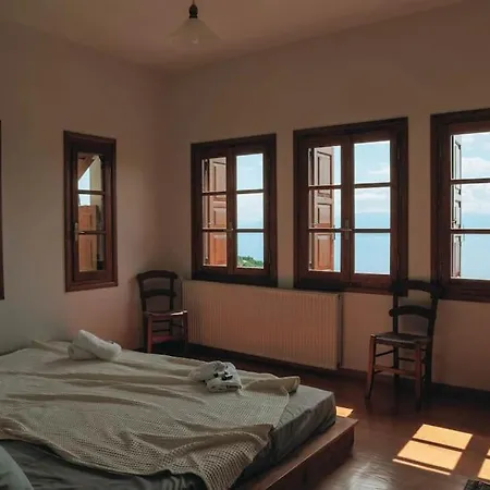 Geolena Villa Agios Georgios Nilias
